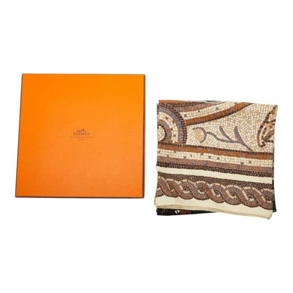 HERMES Authentic Cream Silk Scarf - Picture 8 of 8